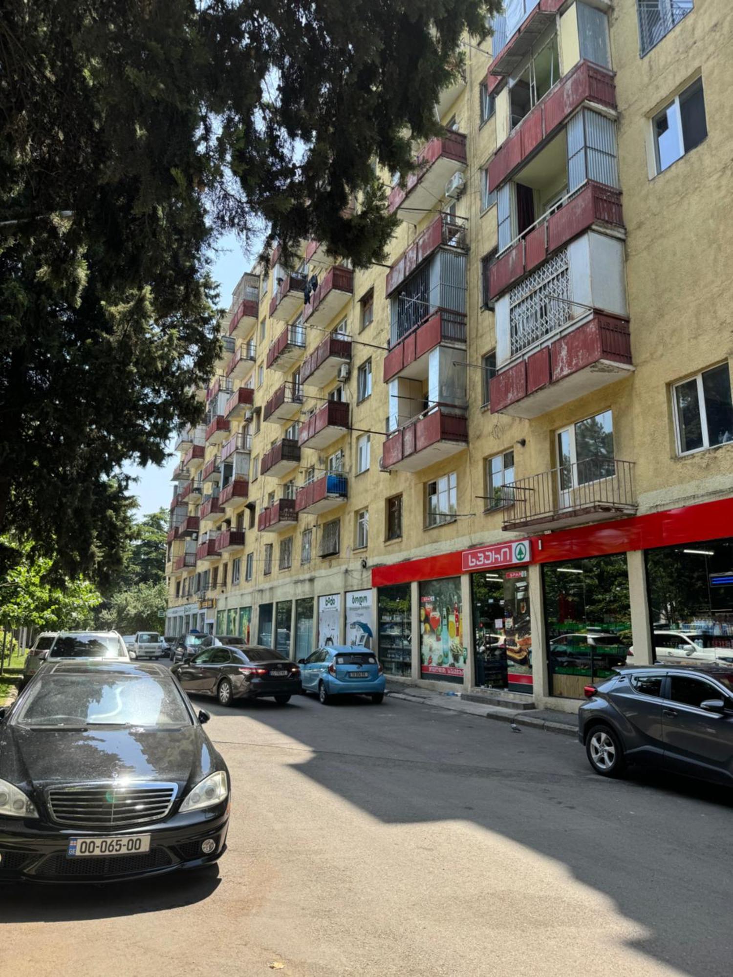 Cozy Apartment With Balcony Tbilisi Exteriör bild
